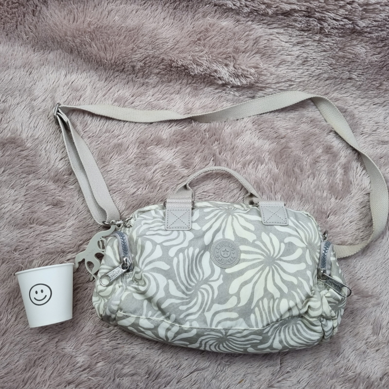 여 키플링 그레이 프린팅 크로스백 Z5985