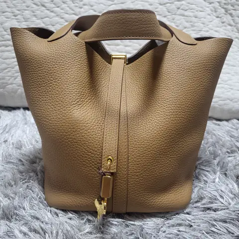 에르메스 피코탄 락 22 클레망스 비스뀌 금장 B각인