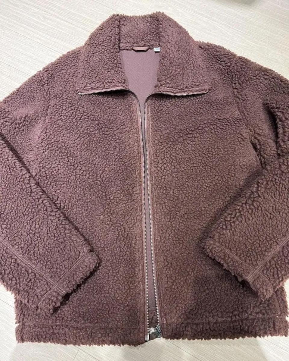 유니클로 와인 후리스 자켓L 한정