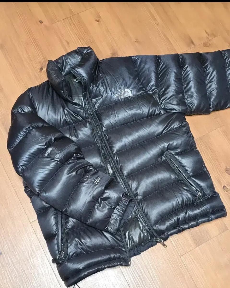 노스페이스700 유광 95size