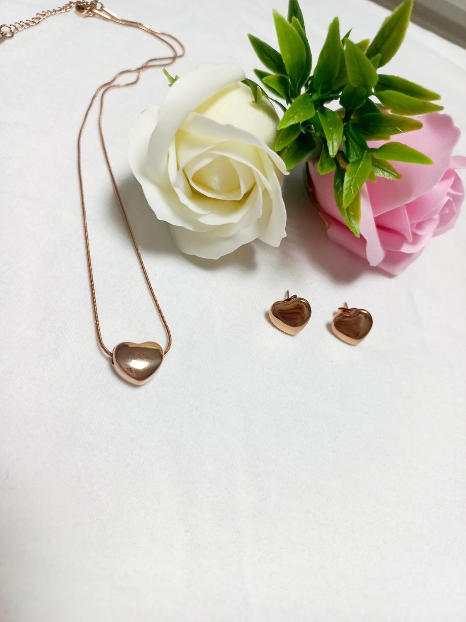 (새상품)써지컬 목걸이,귀걸이세트