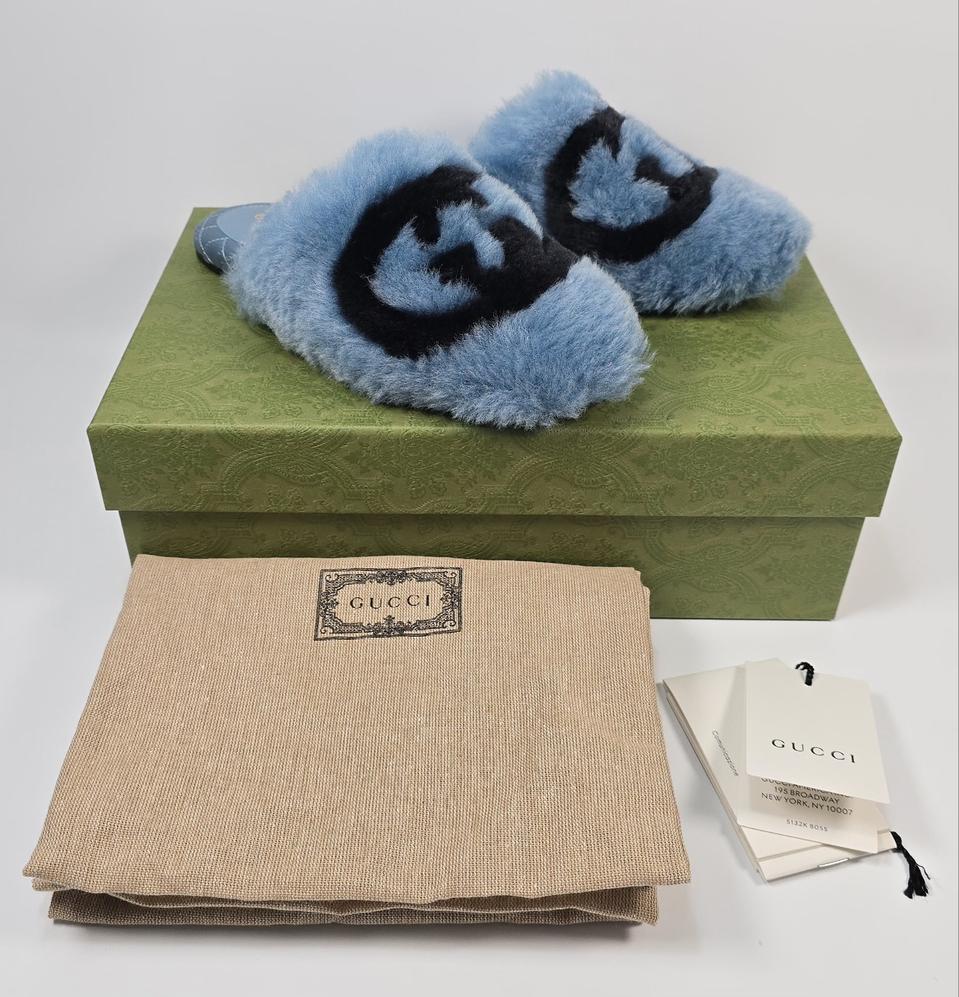 구찌 인터로킹 퍼 슬라이드 샌들  ( 220 )