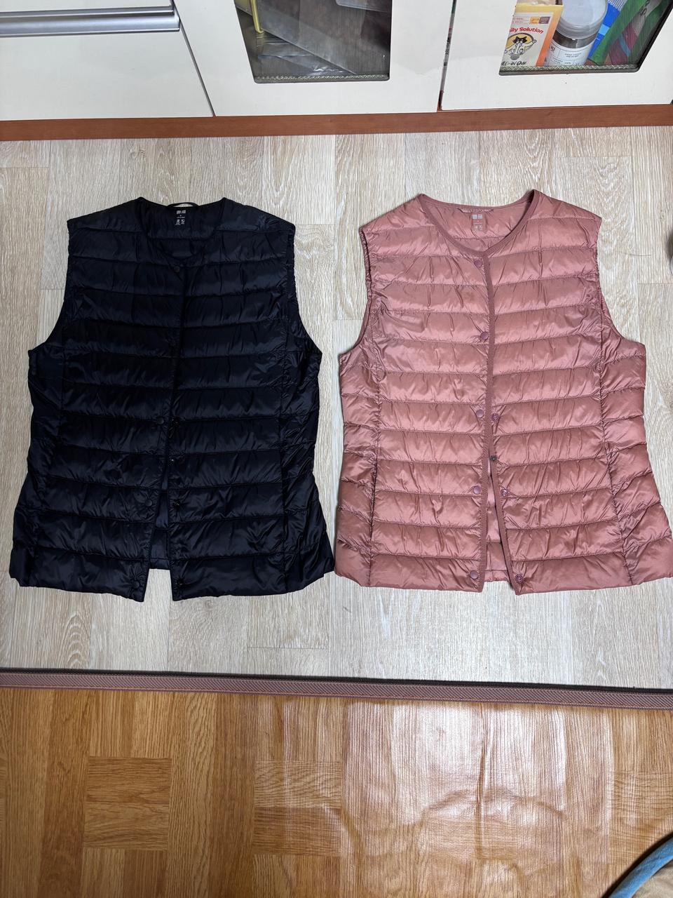 유니클로 경량조끼 M