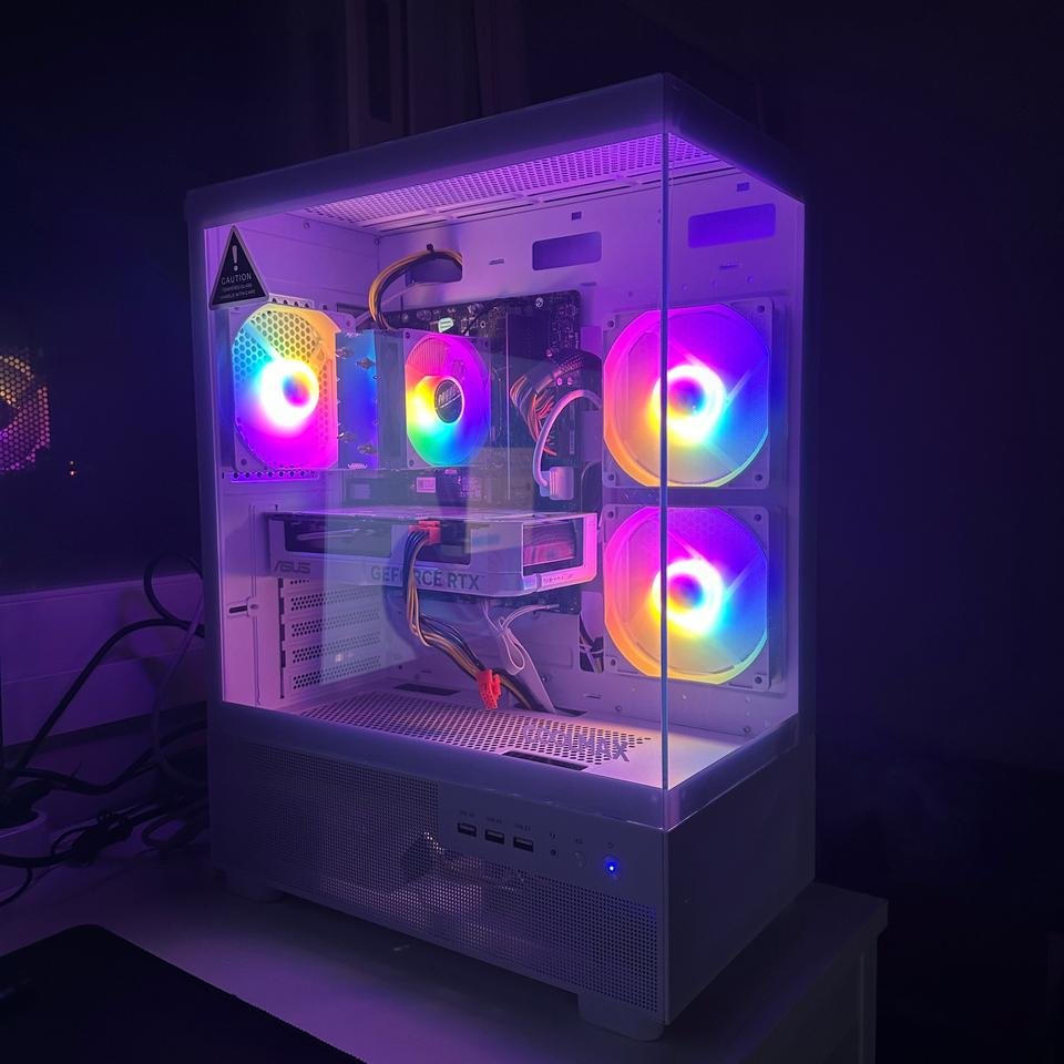 새상품) 올 화이트 i5 12400f rtx4060 게이밍컴퓨터