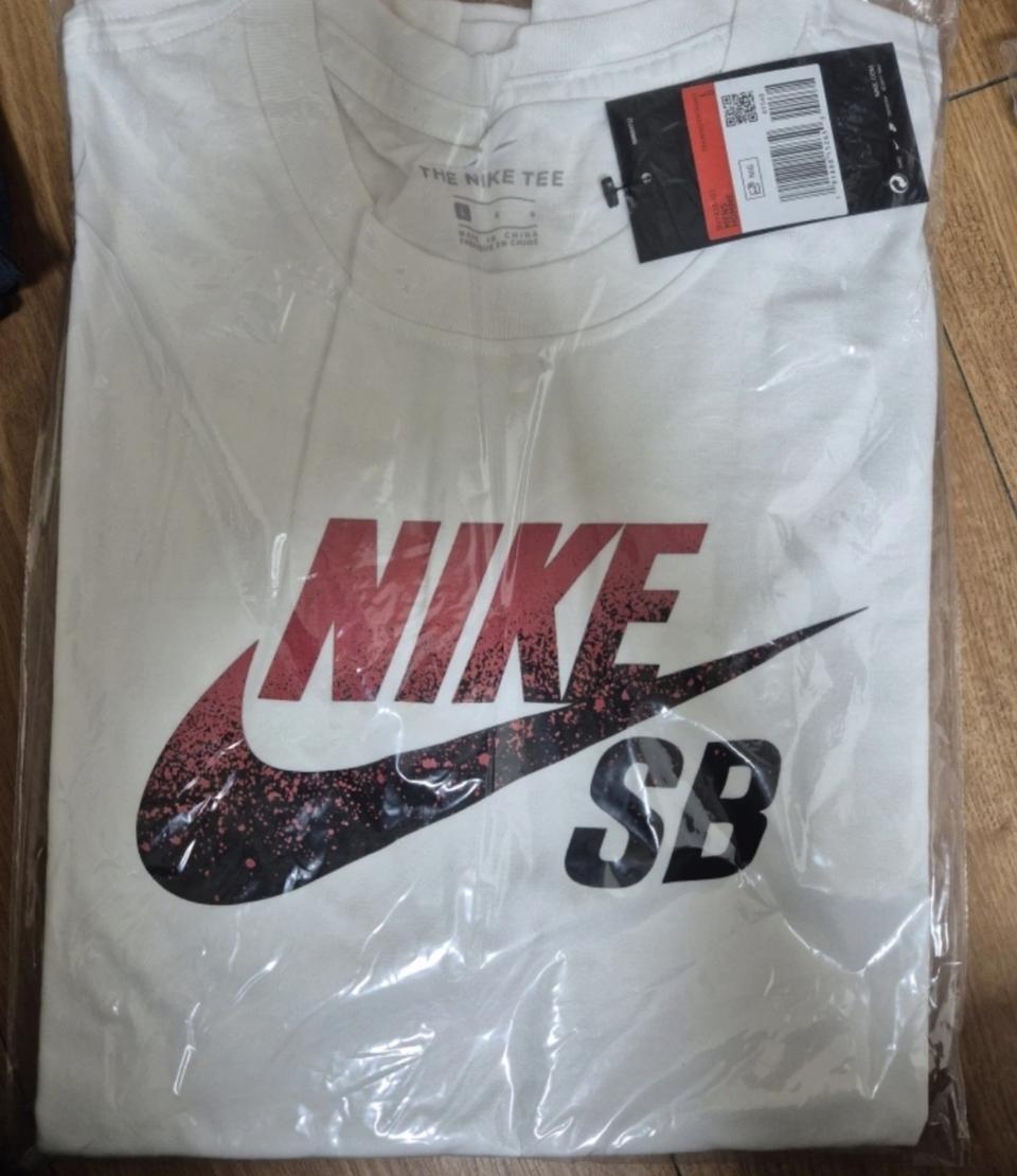 나이키정품)SB드라이로고 반팔티