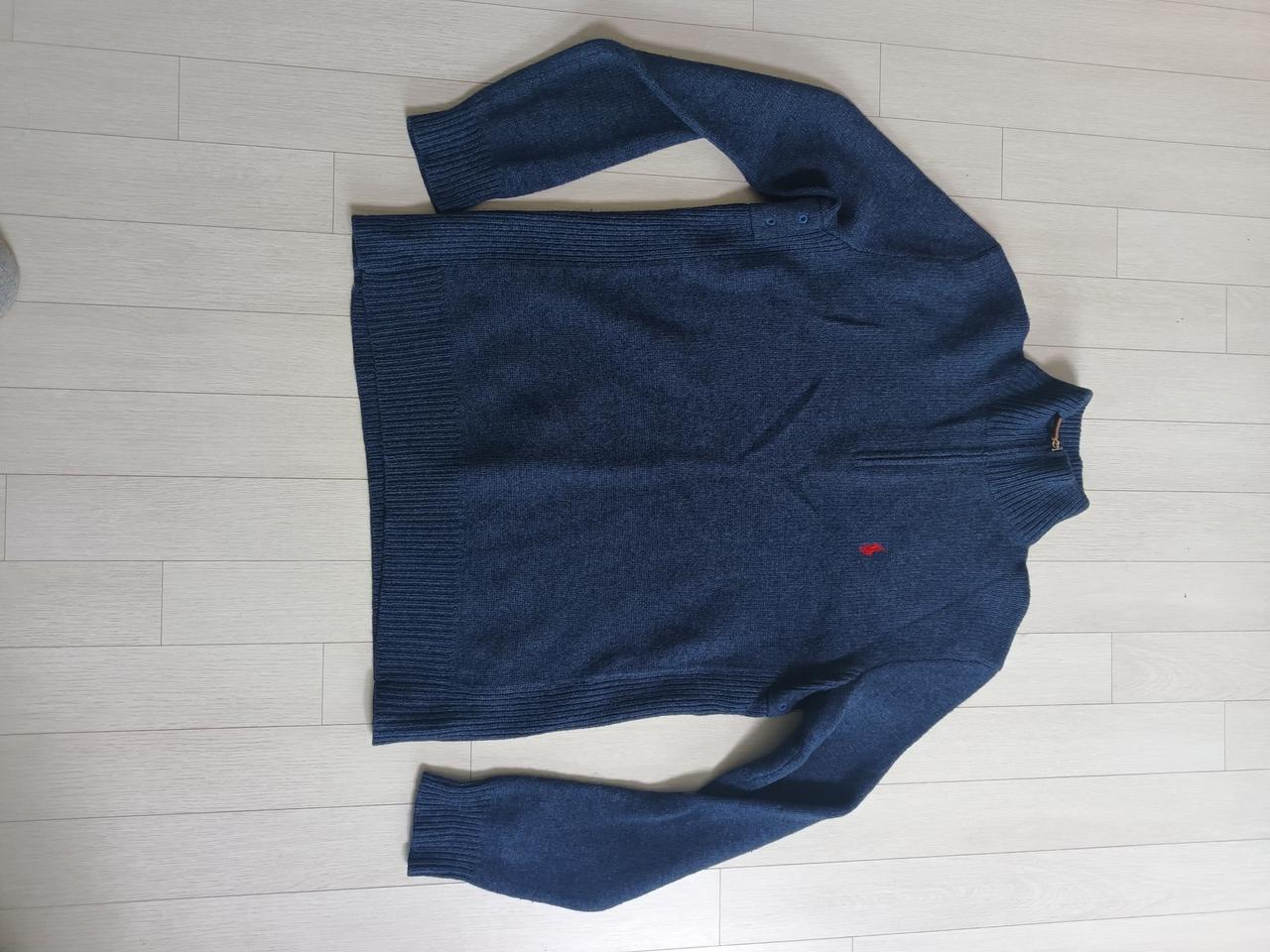 폴로 반집업니트