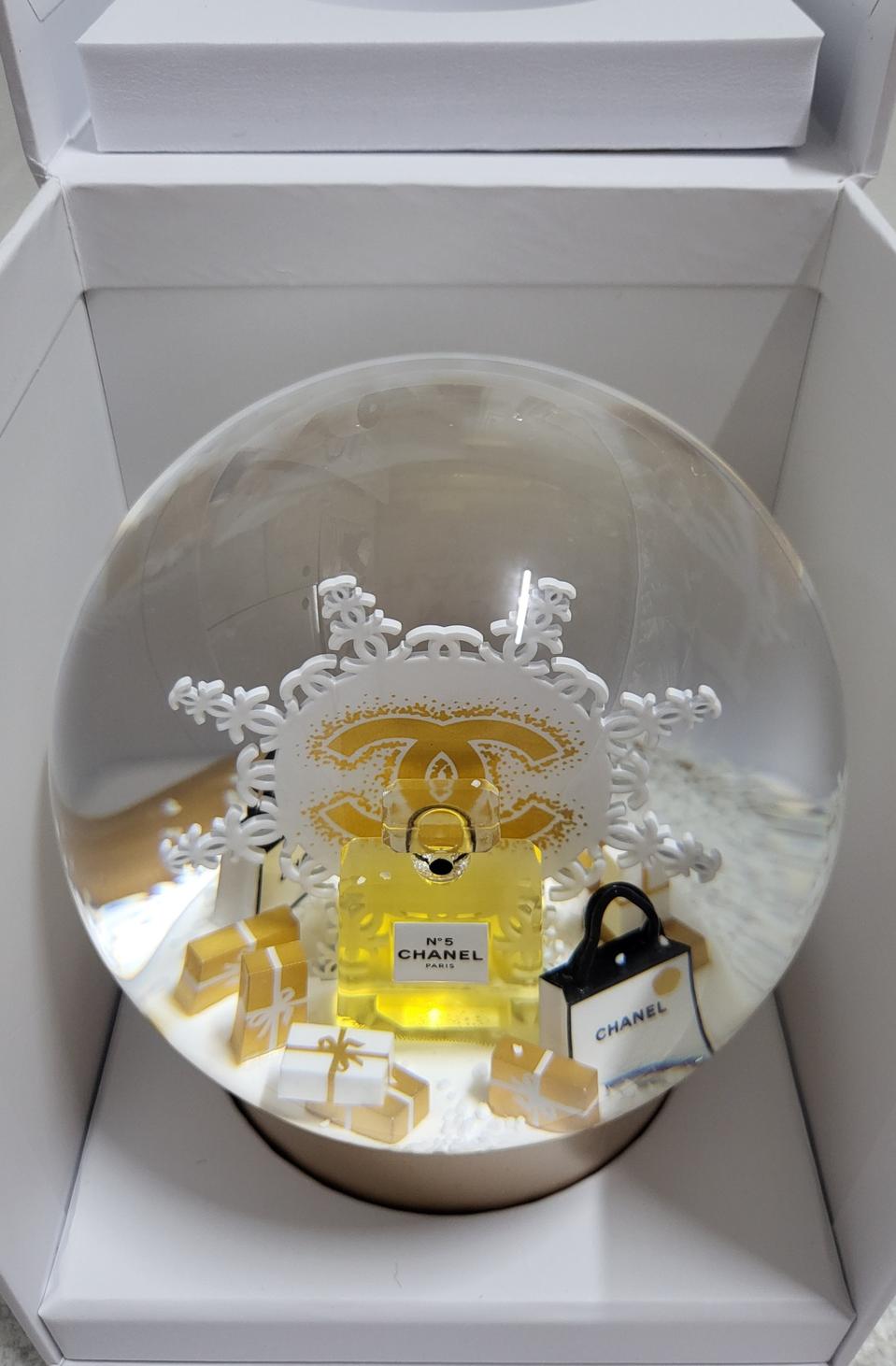 2024년 샤넬 스노우볼(새제품)