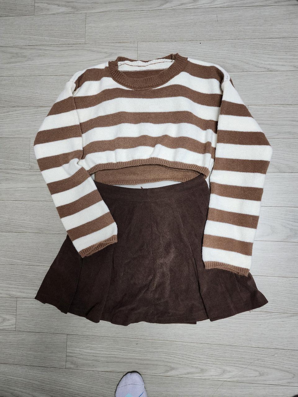 에이블리 니트나시세트.골덴스커트