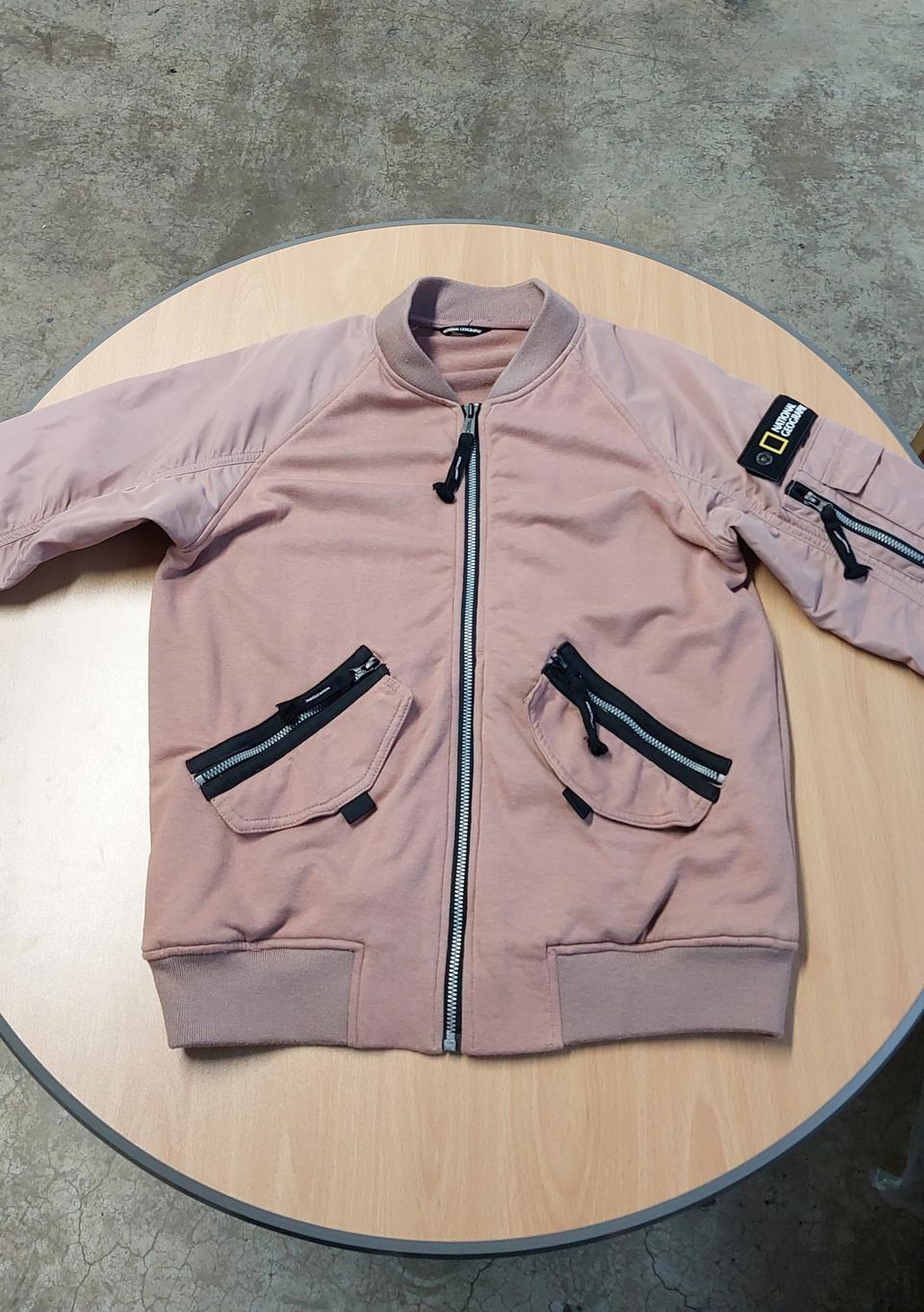 내셔널지오그래픽 배색  와펜자켓 여성 90~95