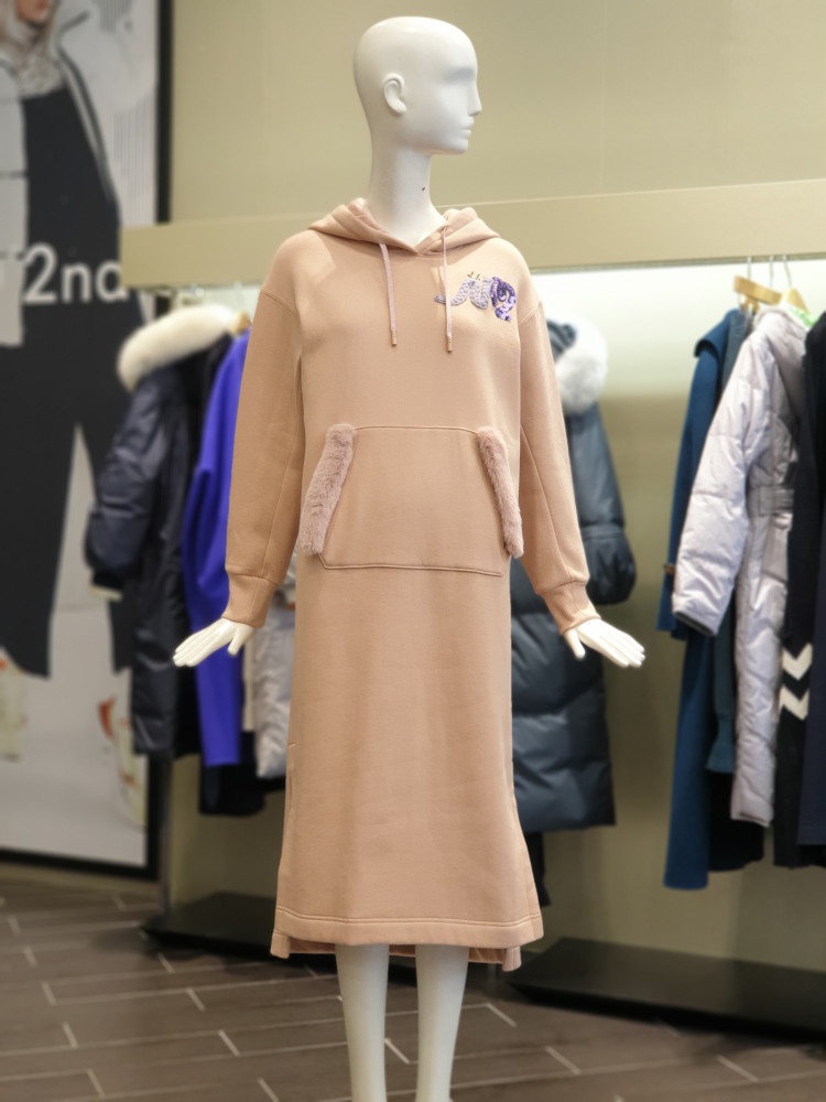 오즈세컨 밍크 후드원피스