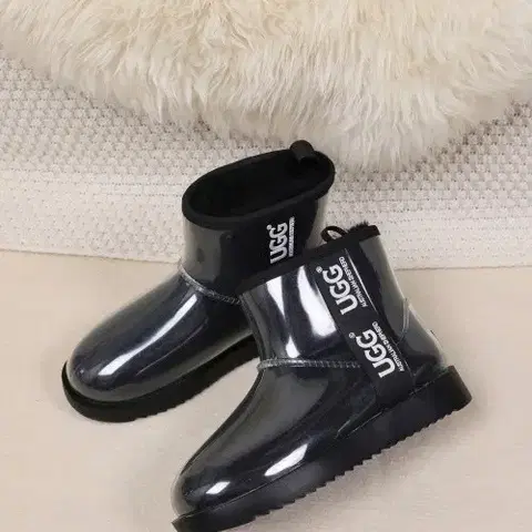 특가할인 [새상품] 호주 클리어 코티드 방수 미니 어그 부츠 as3031