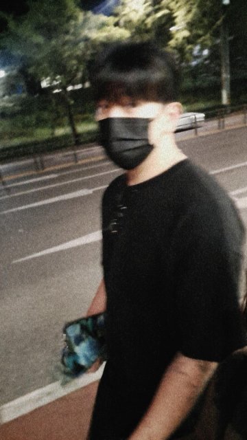 profileImg