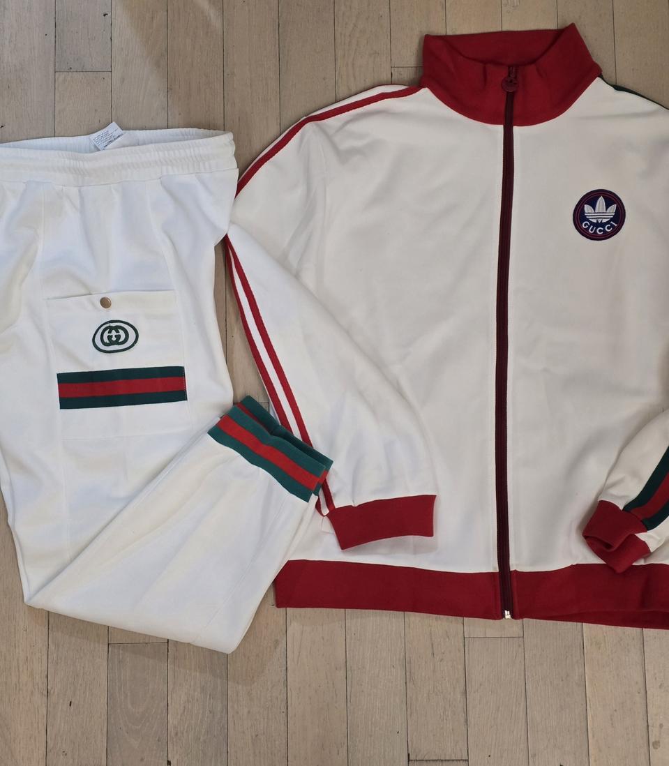 새제품)구찌아디다스콜라보 트레이닝set 2XL