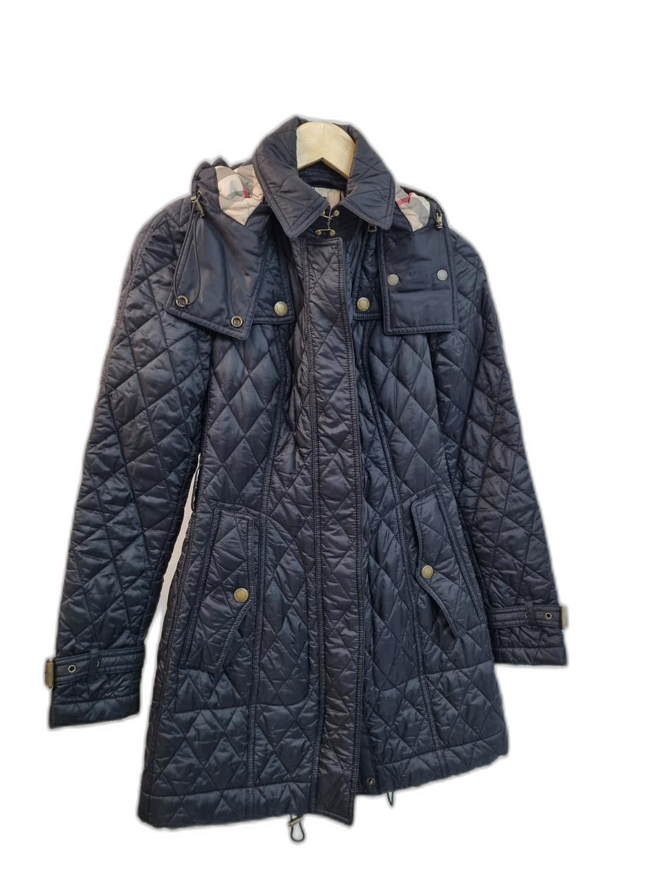 버버리 다이아몬드 퀄팅 코트