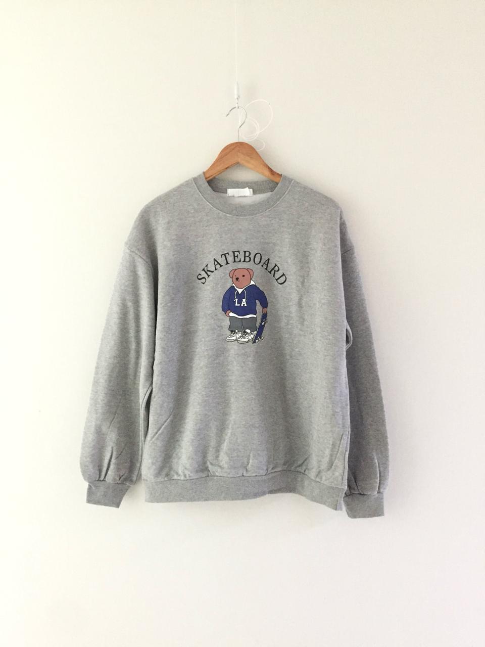 (새) 그레이 스케이트보드곰 기모 맨투맨