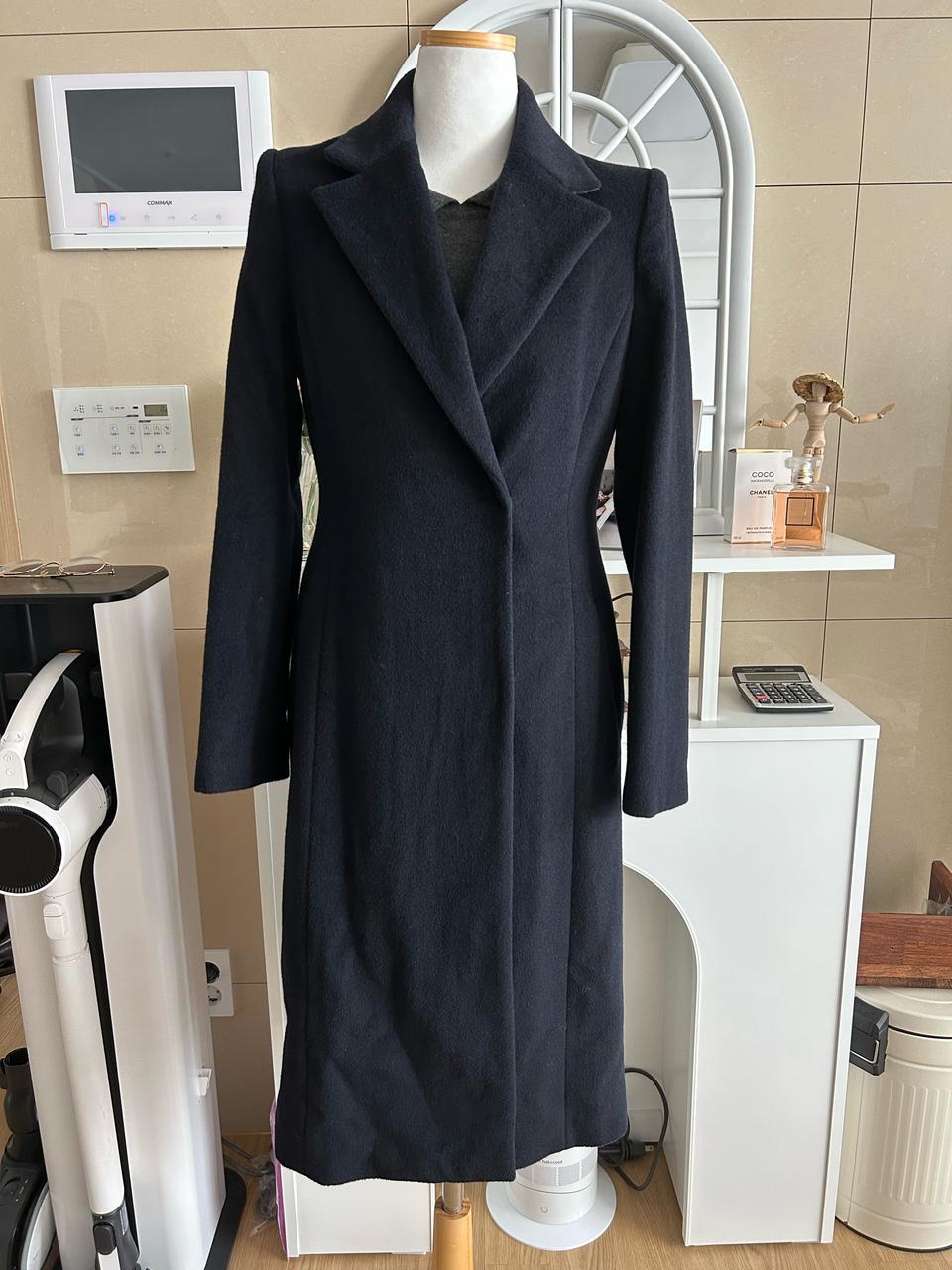 알렉시스앤 모&케시미어코트