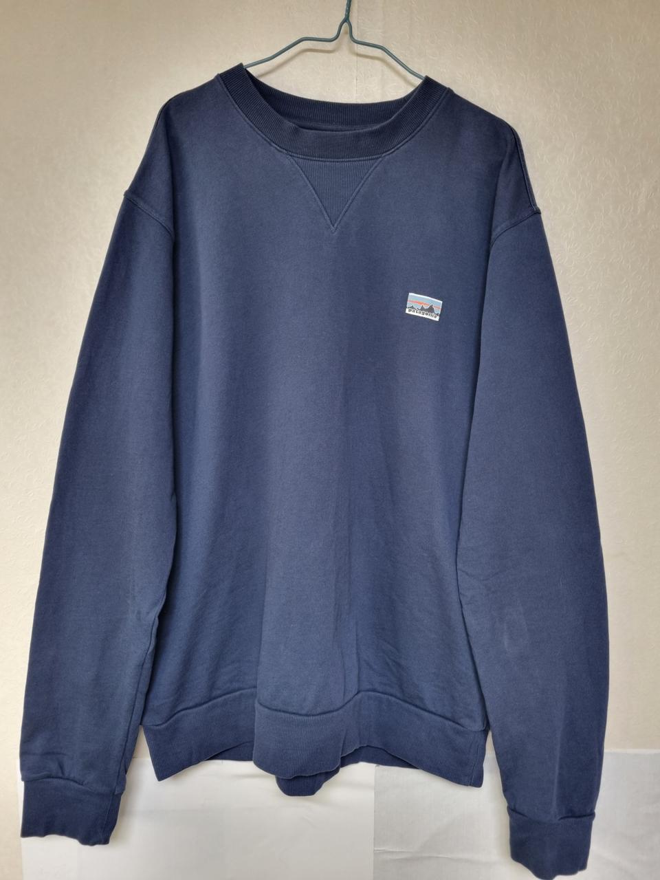 파타고니아  맨투맨 사이즈105