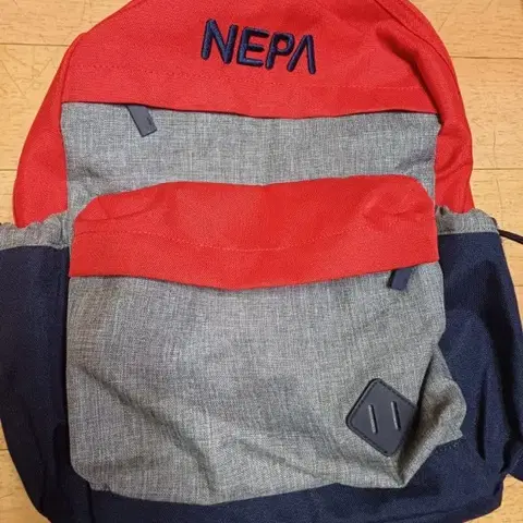 새상급 /네파 초등 아동 백팩 가방 /캠핑 백