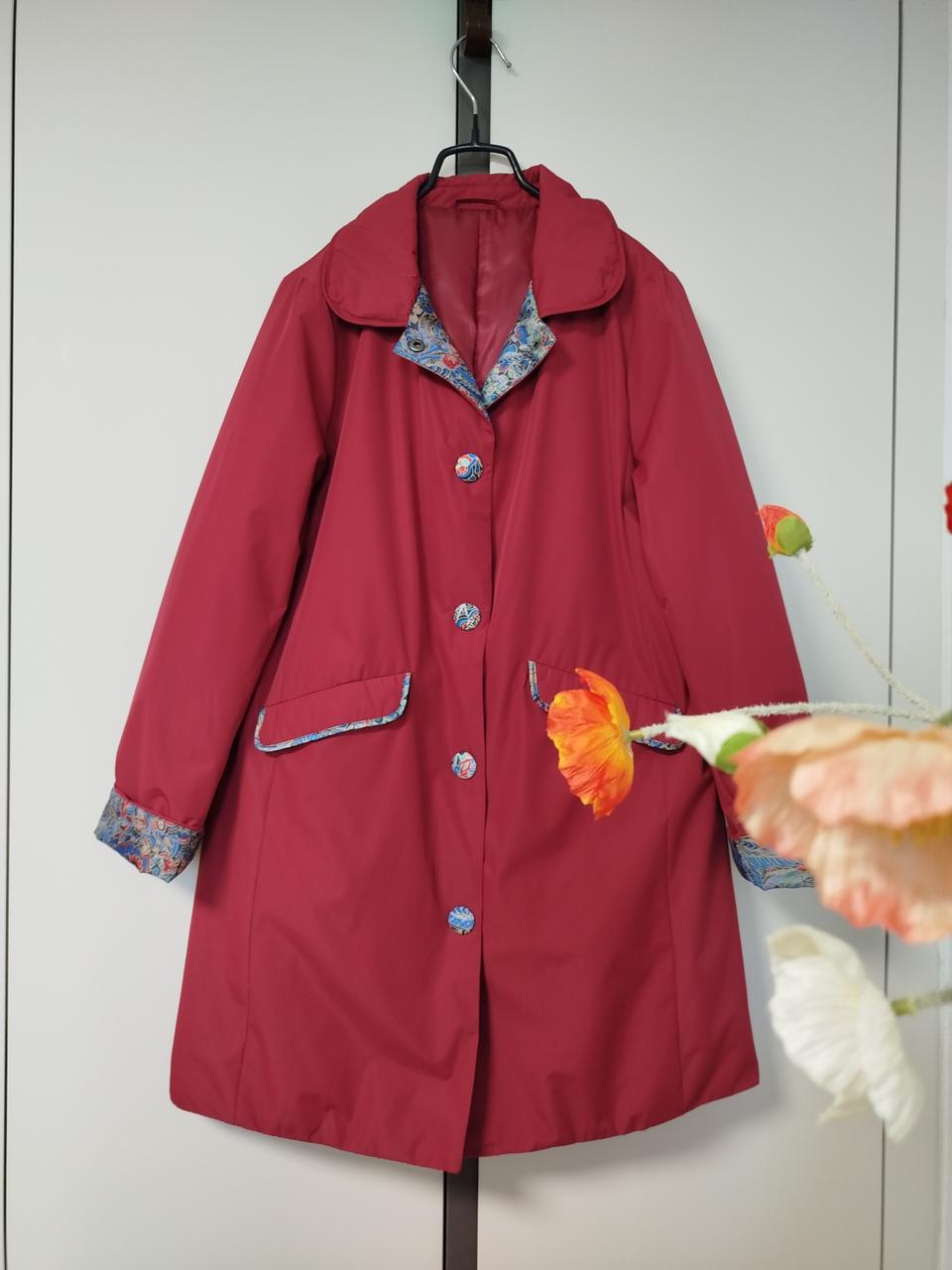 빨강 폴리 안감 솜패딩 나염 배색 싸개단추 코트