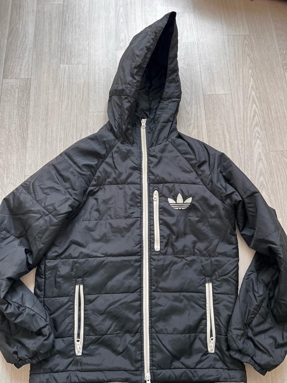 아디다스 파이어버드 경량패딩!