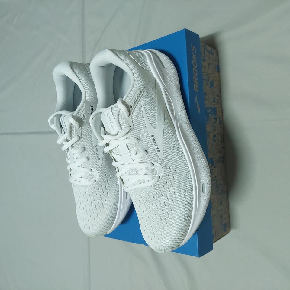 브룩스 런닝화 고스트맥스 255 새것/아드레날린/글리세린/하이페리온