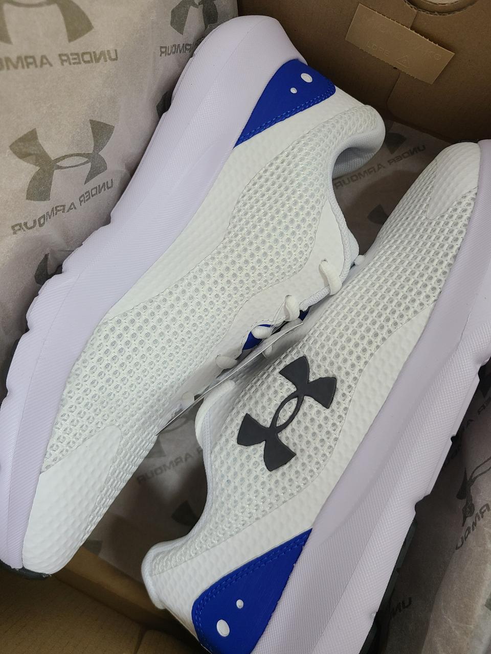 언더아머 신발 270