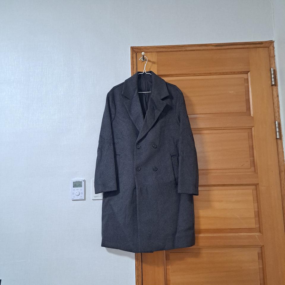 가격인하!95 울코트 새상품 23000원! 저렴하게 데려가세요!