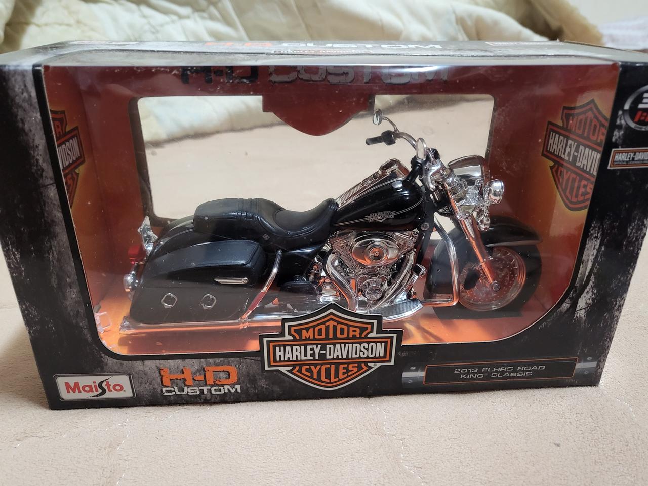 마이스토 1:12 할리데이비슨 바이크 모형 피규어 팝니다  새제품