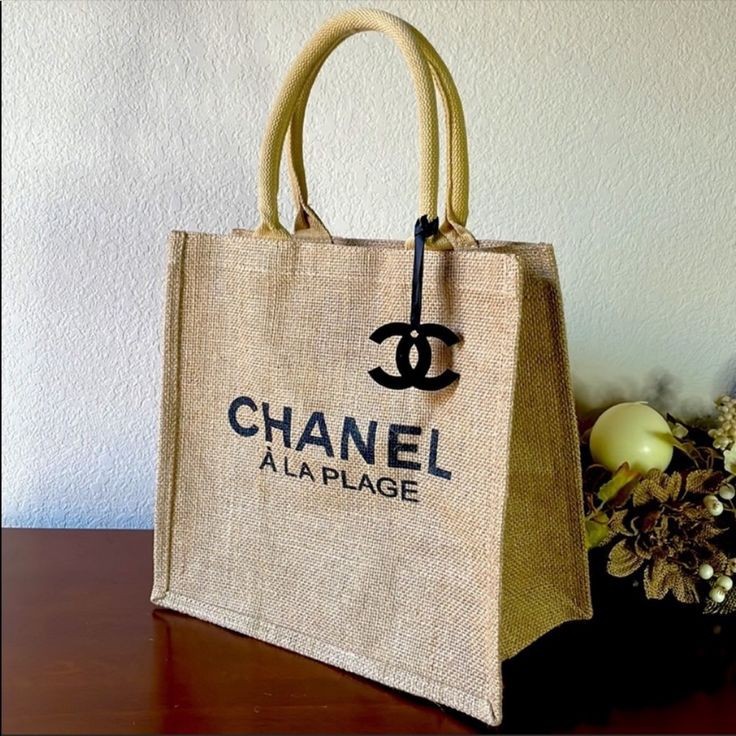 방수재질의 사각 황마 샤 넬 에코백 새상품