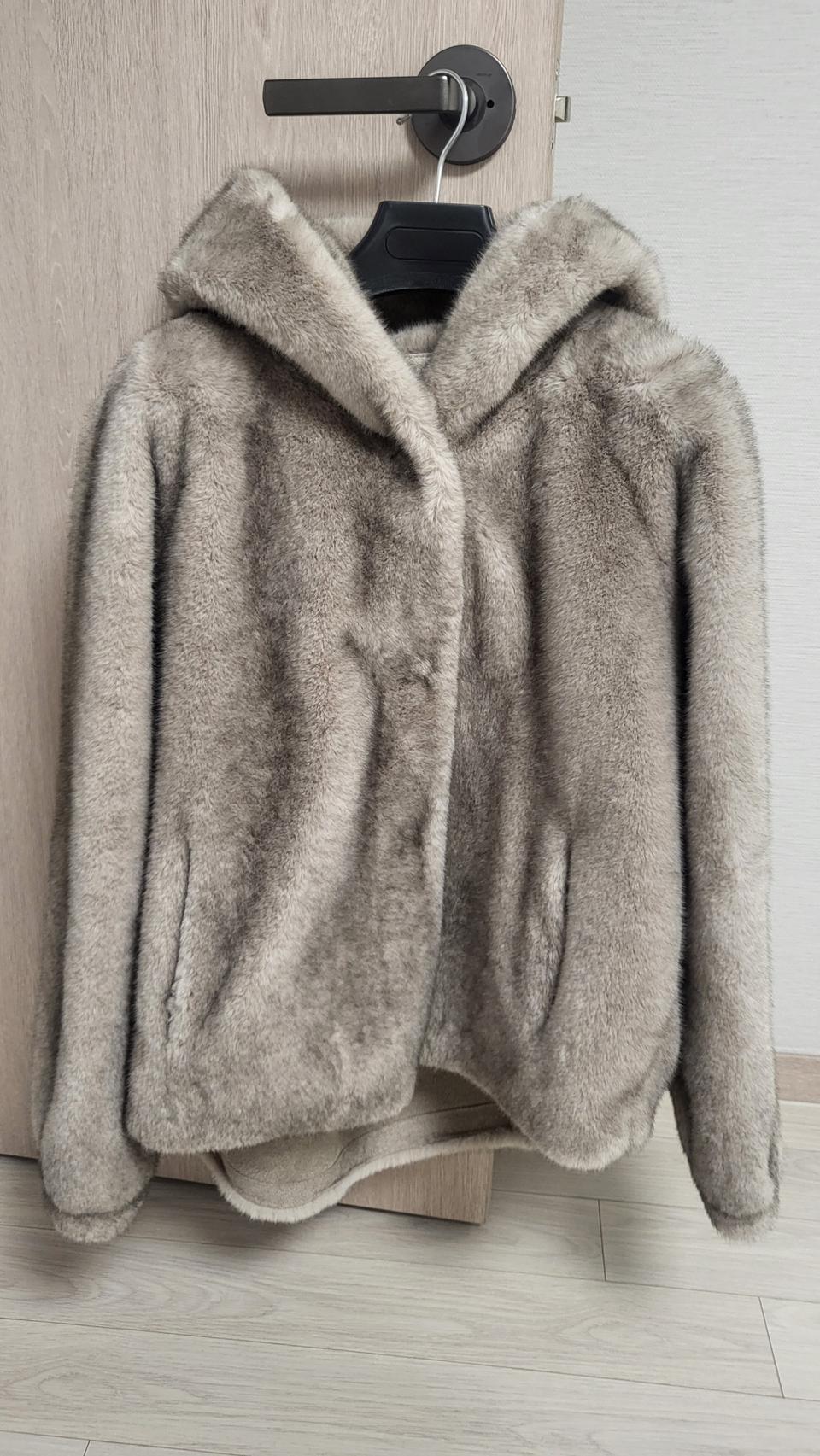 LBL 인조퍼 코트