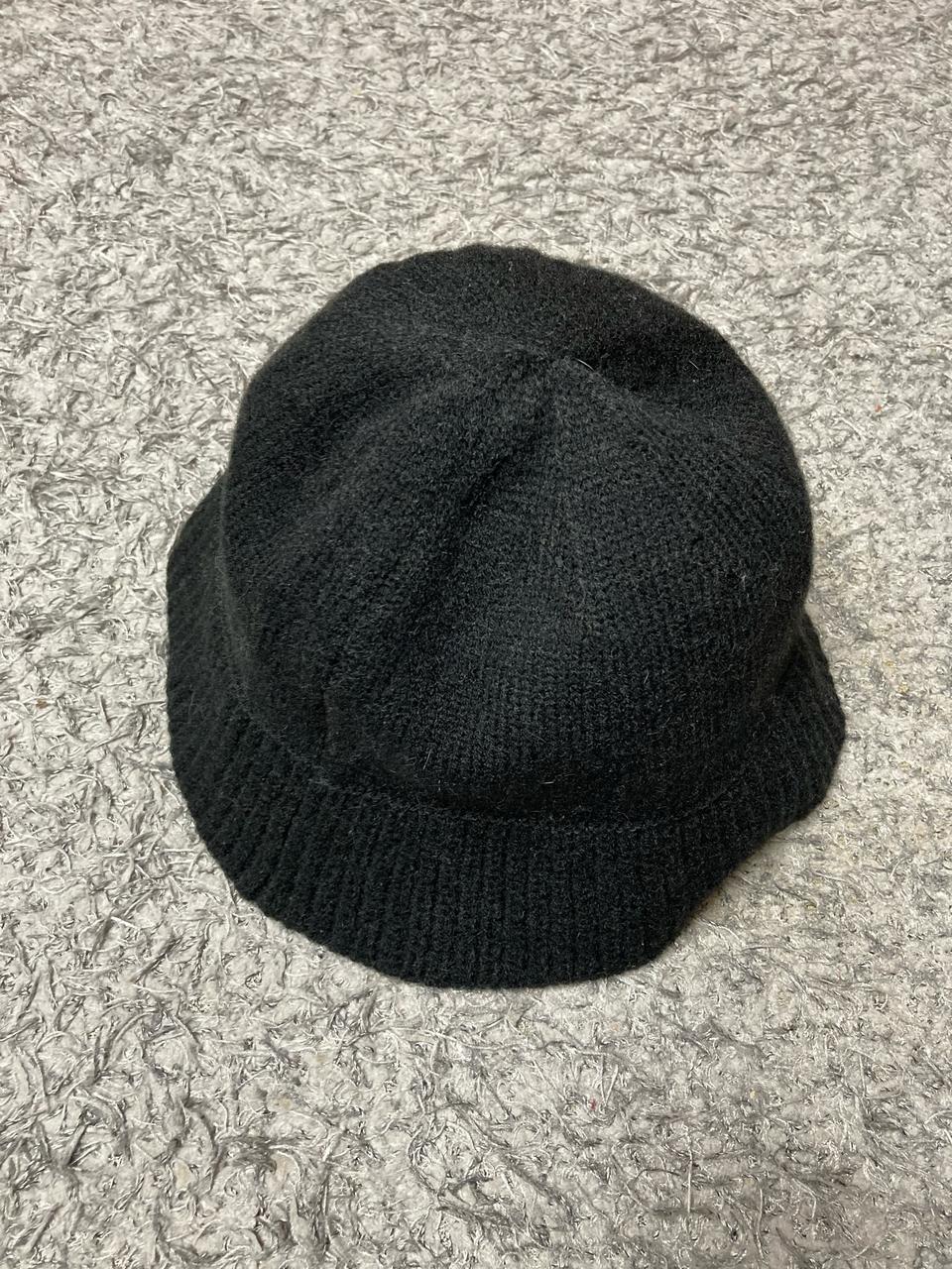 BCBG 니트 버킷햇