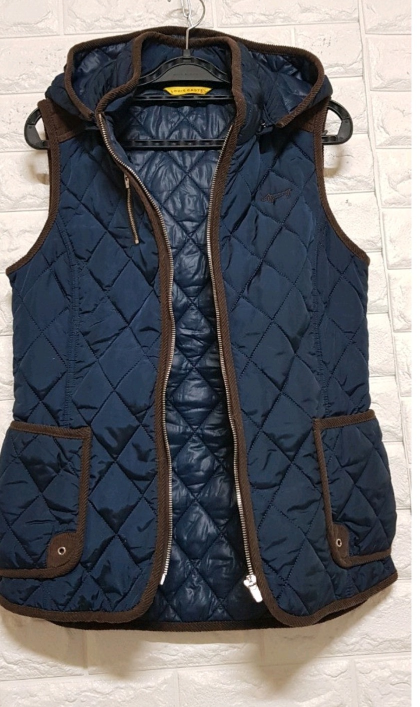 루이까스텔 경량 후드 패딩 조끼 90