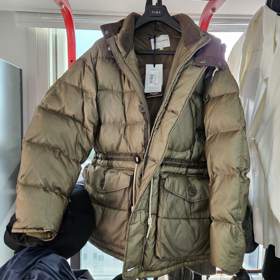 헨리코튼 110사이즈 패딩