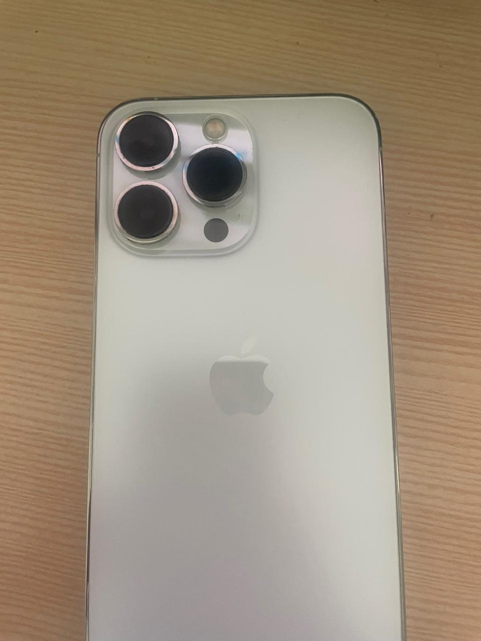 아이폰 13프로 부품용으로 판매합니다