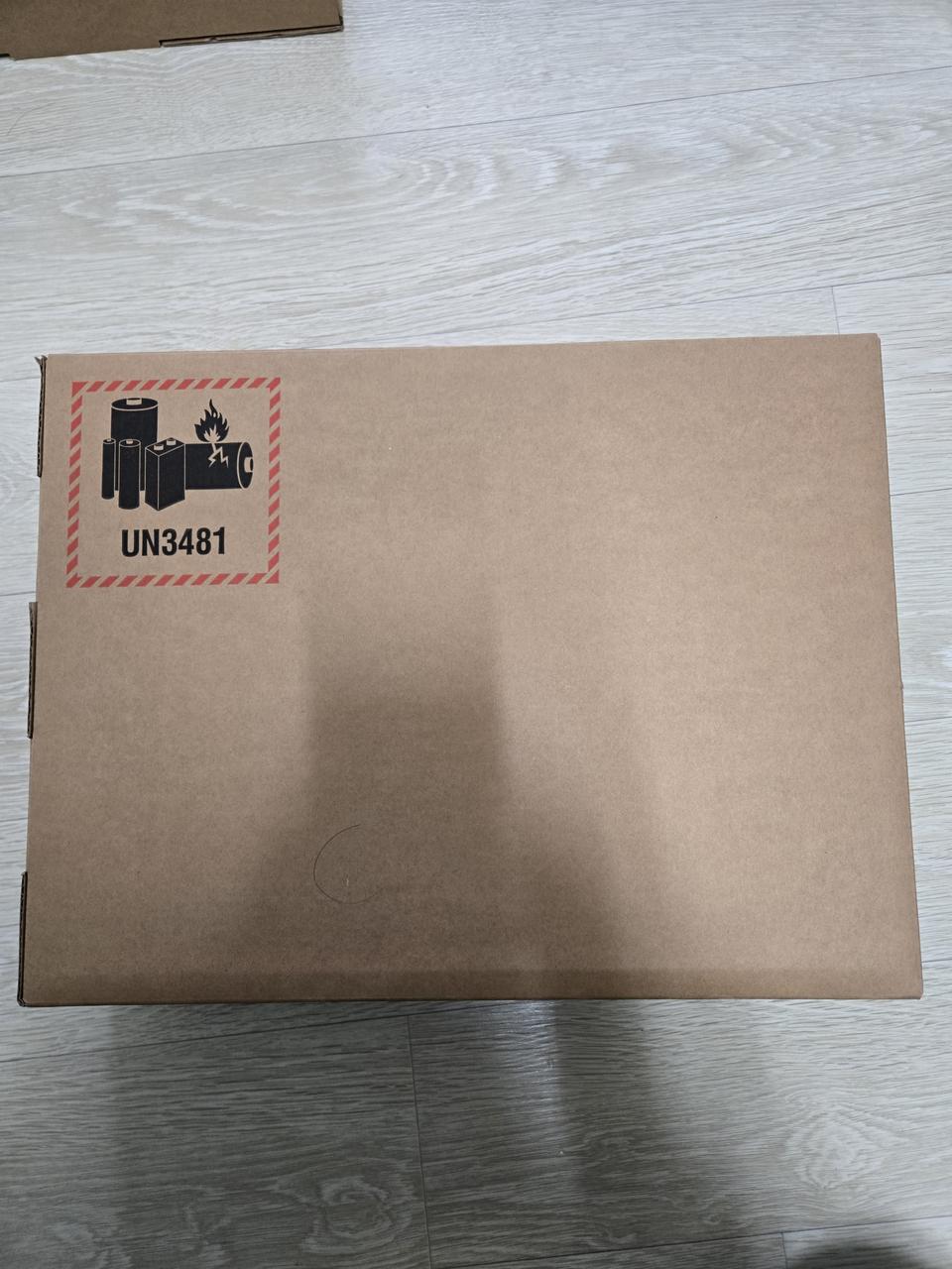 (미개봉) 맥북프로 14 M4 MAX 1TB 실버 최고옵션 판매합니다.