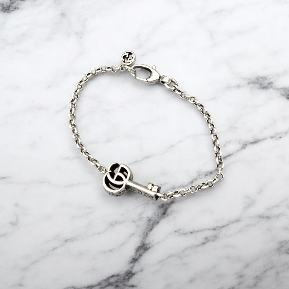 구찌 더블키 실버 팔찌
