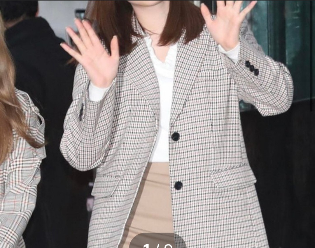 임블리 췍췍체크자켓                     정가 128000