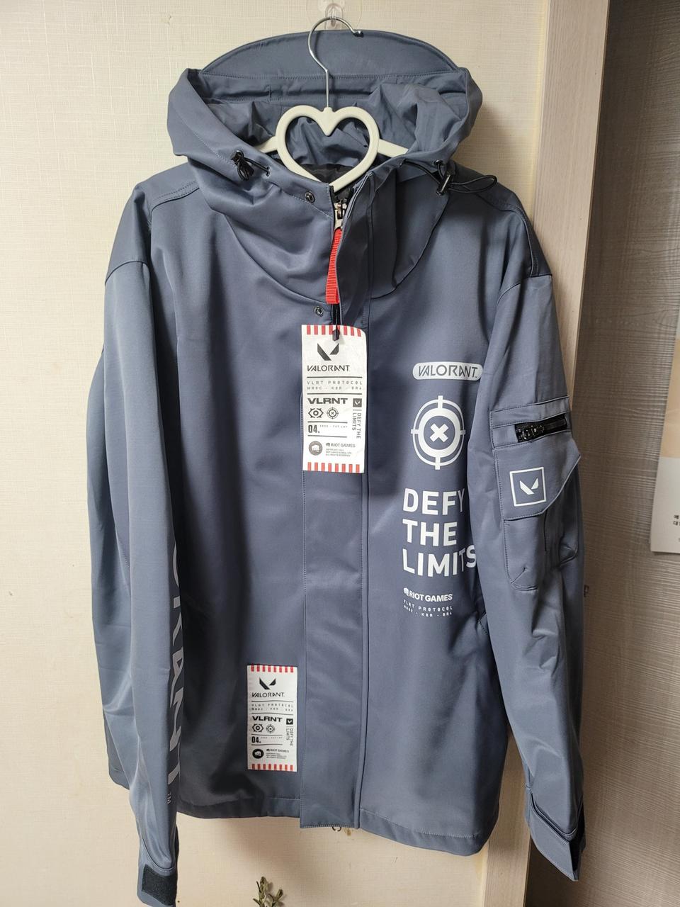 발로란트 굿즈 자켓
