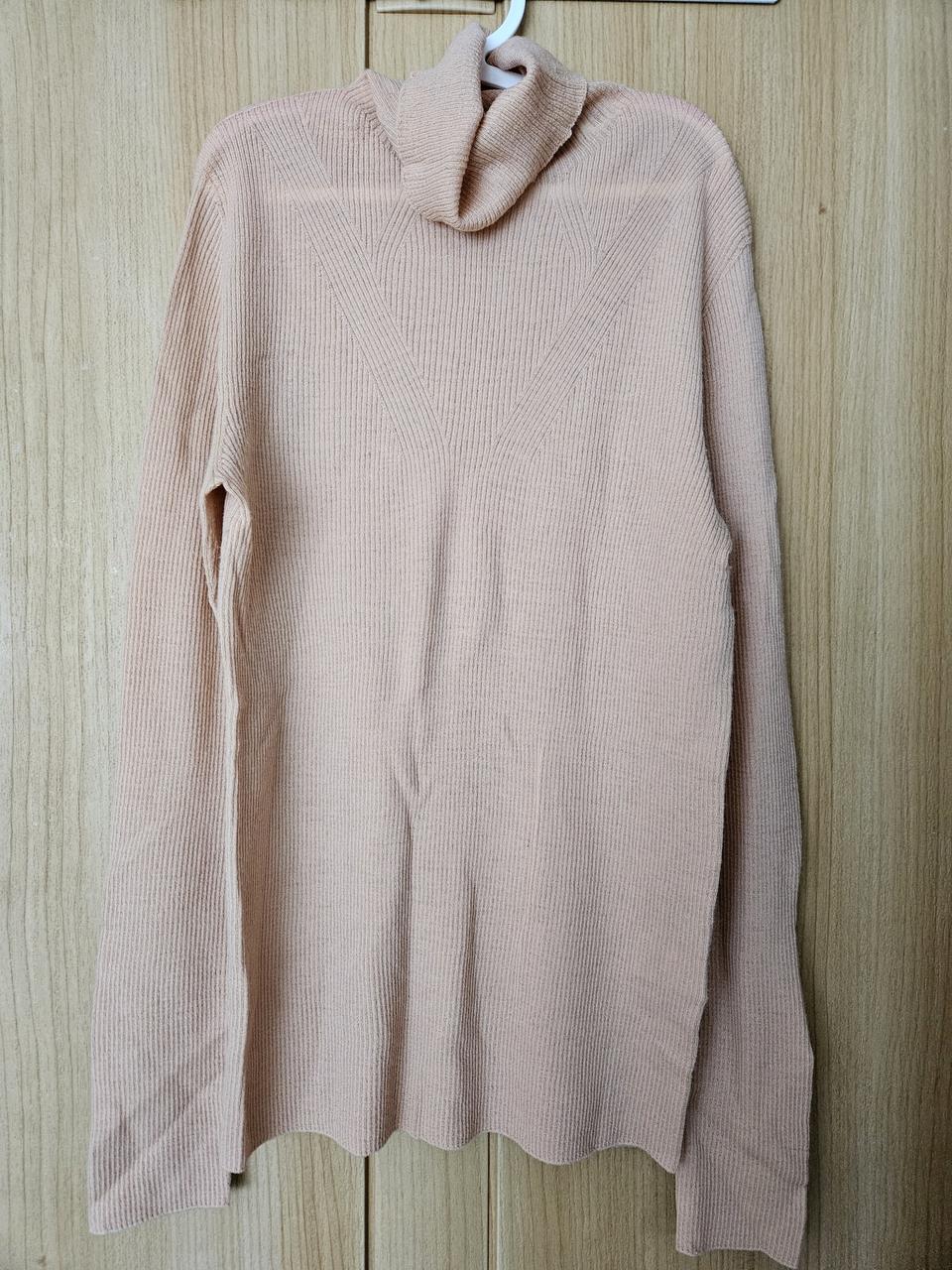 한섬 마인 피치색 풀오버니트