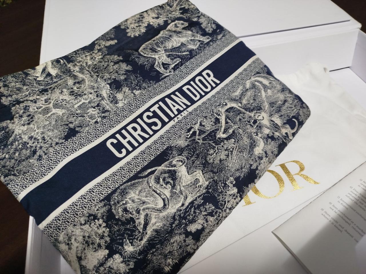 크리스찬디올 클러치(+인보이스)