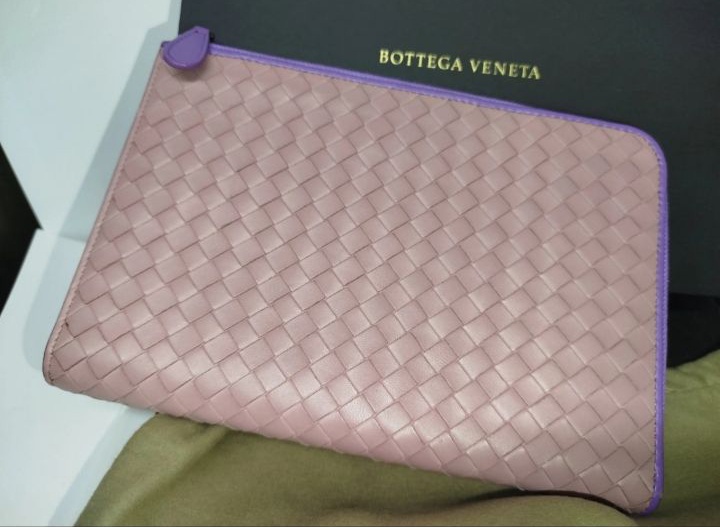 보테가베네타 클러치 (실착2회)
