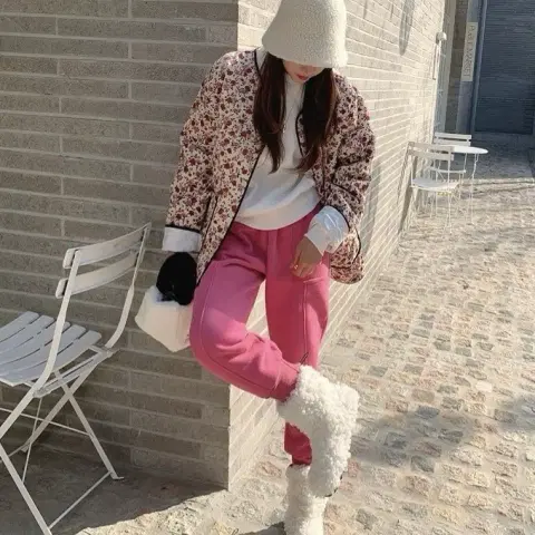 [새상품] 노카라골덴코듀로이 잔꽃플라워누빔패딩 루즈핏경량깔깔이점퍼