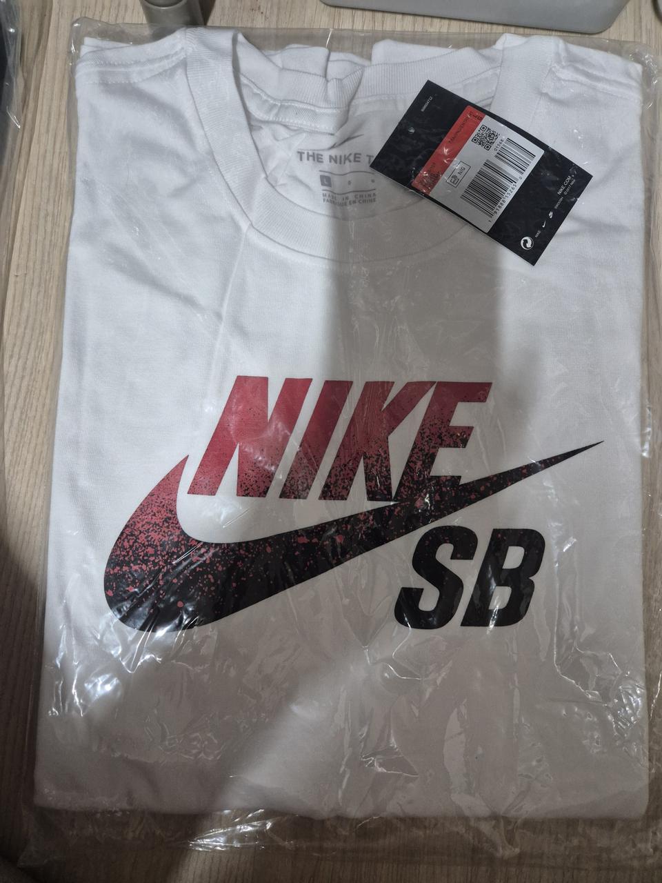 나이키정품)SB 드라이로고 반팔티셔츠