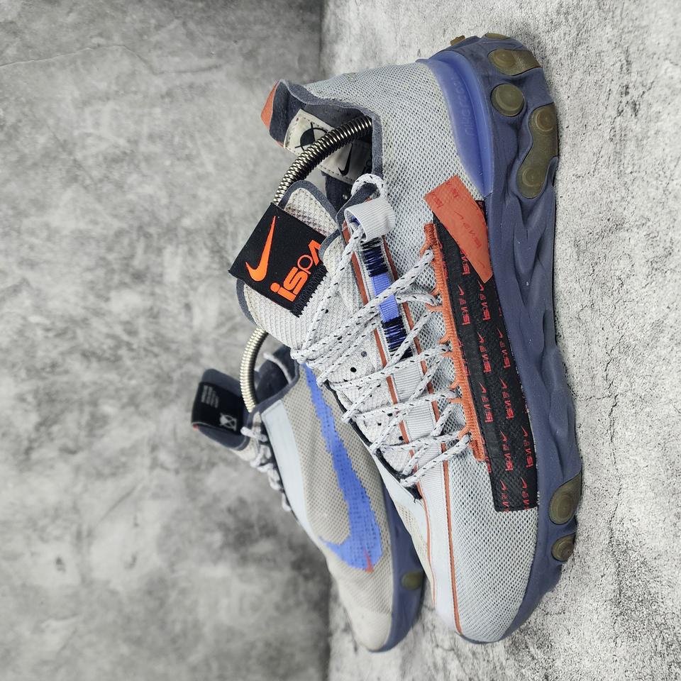 더블식스(정품)나이키 리액트 러너 ISPA 울프그레이 더스티 피치 295