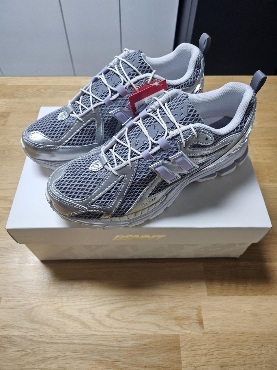 ❤뉴발란스 x 더 베이스먼트 1906R 실버 메탈릭❤