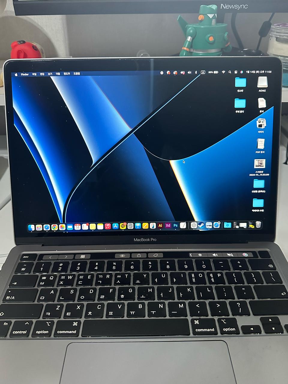 M1 13 맥북프로 512기가 급처 (마지막 터치바 모델)