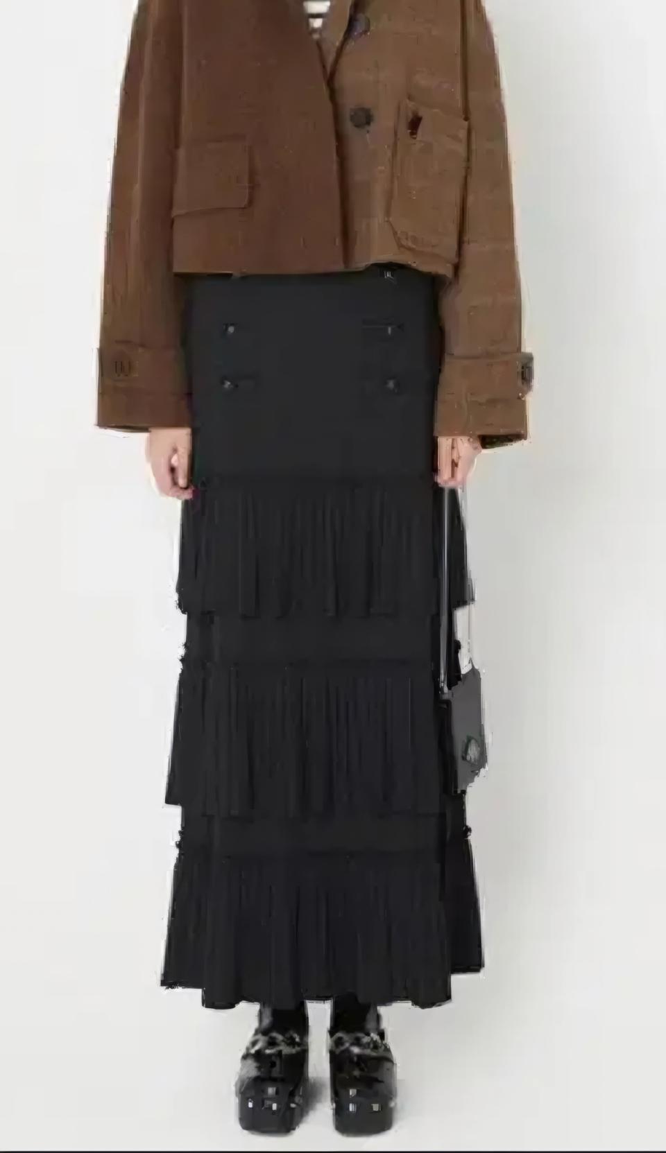 럭키슈에뜨 3단프릴 롱스커트(38)