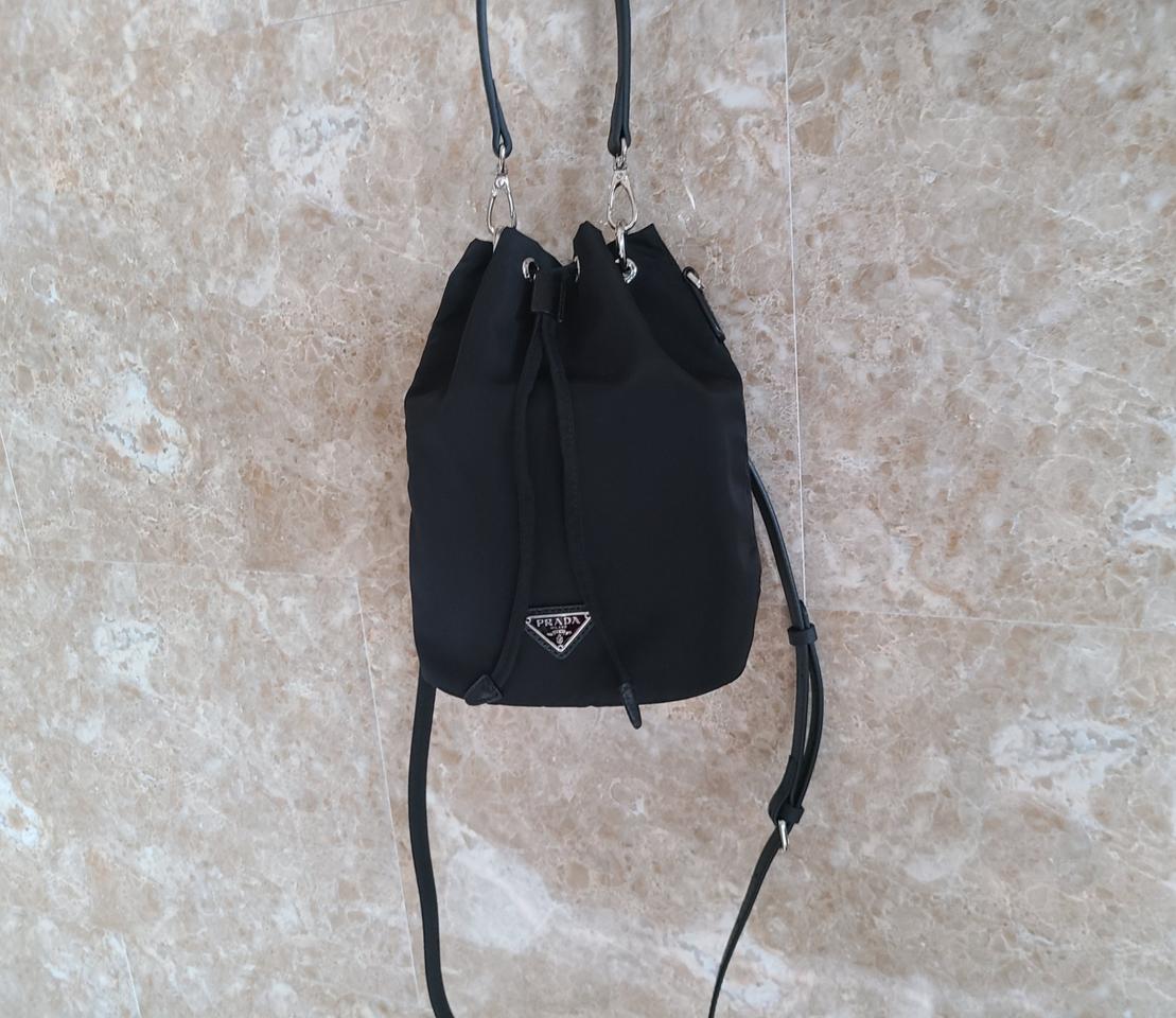 프라다 복조리 가방 버킷백 1ne369(거의 새 것)파우치테수토호보백팩숄
