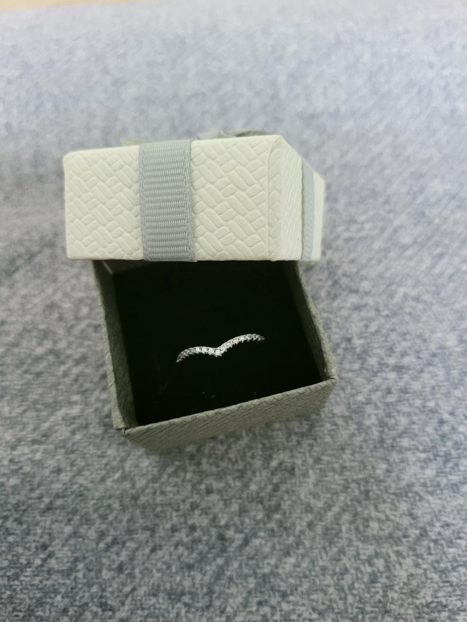 새상품 10k 모이사나이트 반지