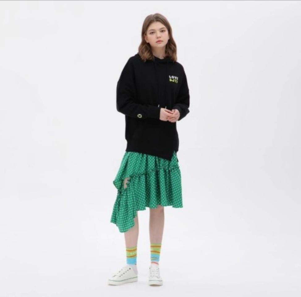 새상품급)한섬 에스제이와이피 면 후드 언발 롱 원피스 판매합니다